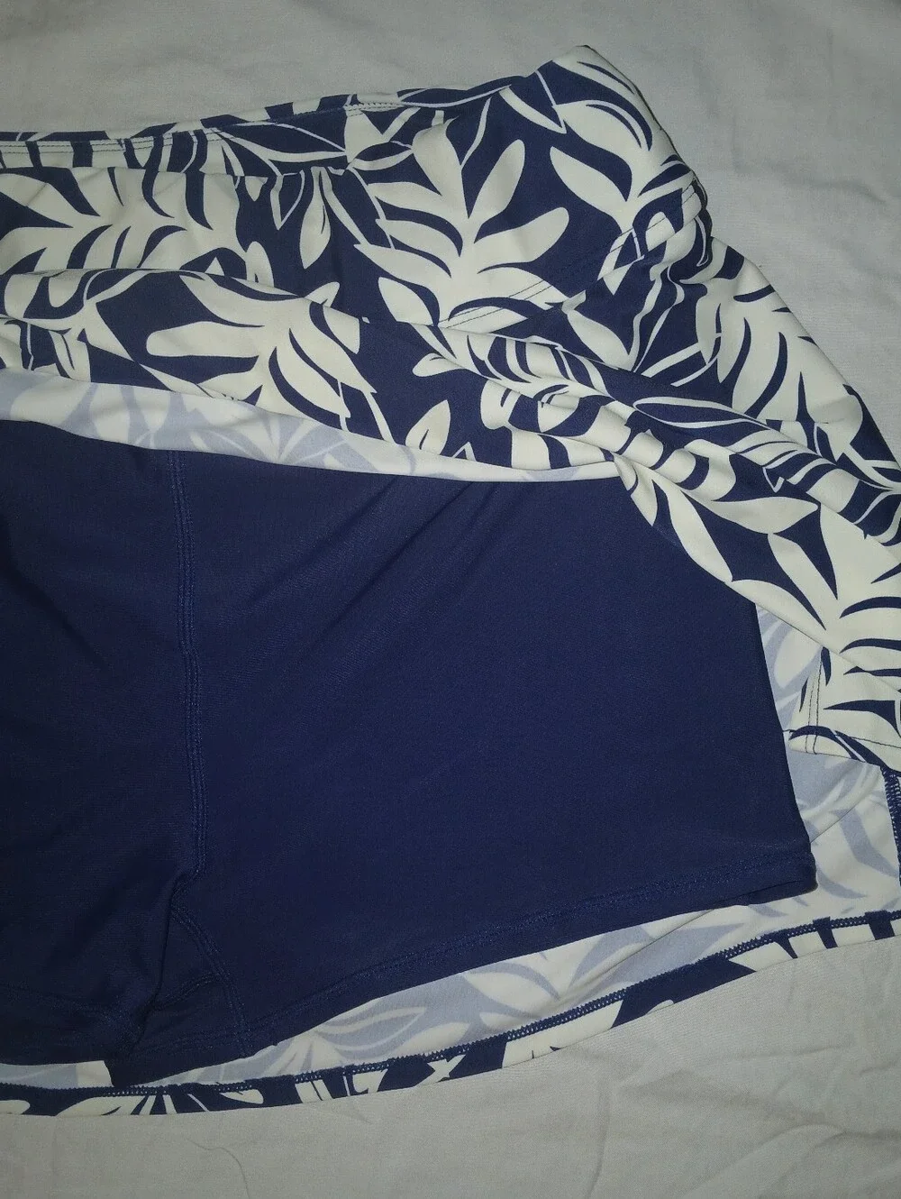 Hurley Navy and White Leaf-Print Swim Skort